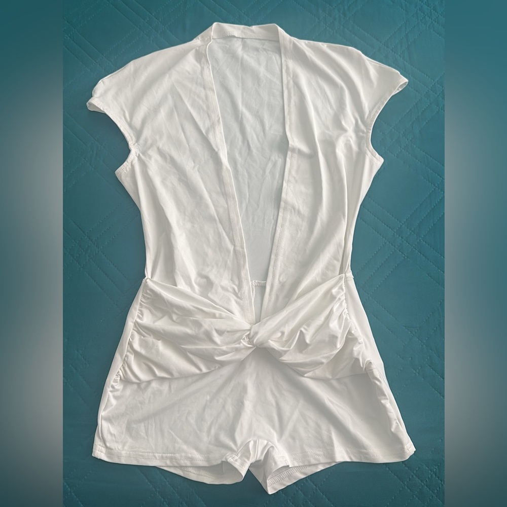 Sexy Elegant White Romper with Knot Detail